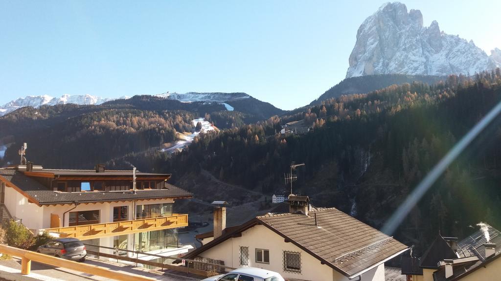 Hotel Garni Gardena - Appartments Santa Cristina Val Gardena Exteriér fotografie